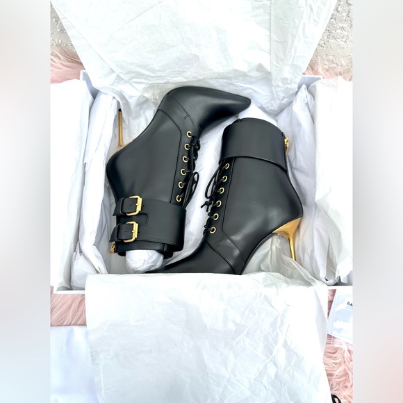 BALMAIN URIA LEATHER ANKLE BOOTS - Picture 2 of 13